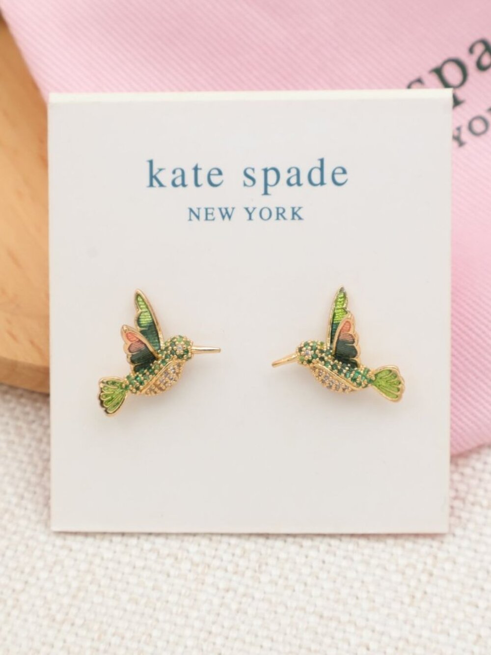 NEW Kate Spade Dazzling Daisy Hummingbird Stud Earrings Gold Multicolor